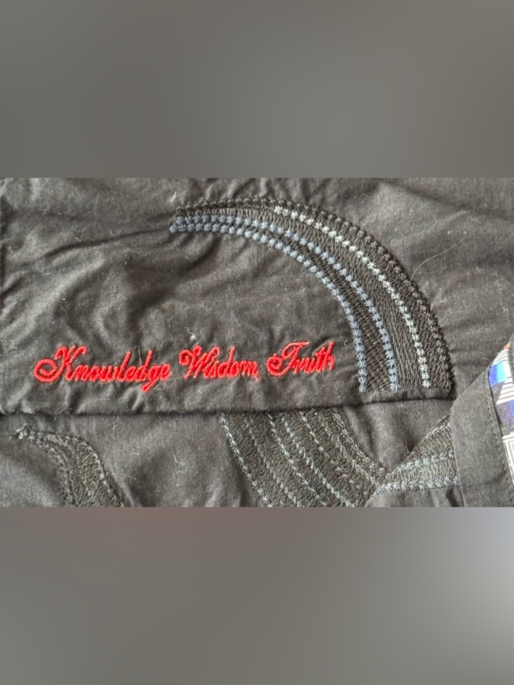 Robert Graham Embroidered 💯 Cotton Black Long-Sleeve Button-Down Shirt Size M - Picture 9 of 16